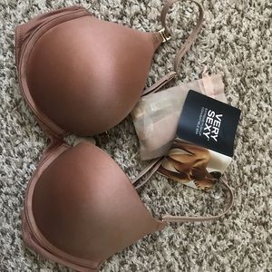 Victoria’s Secret Bra